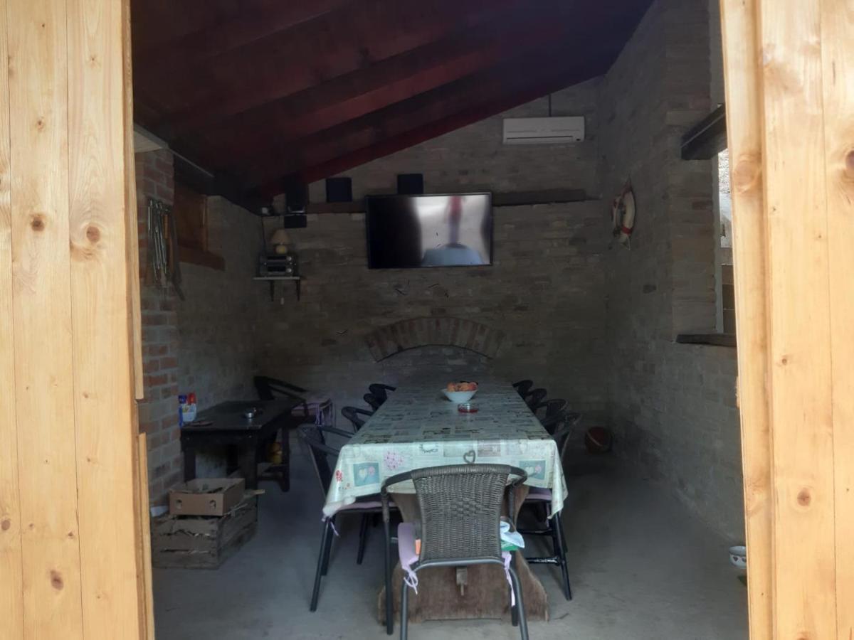 Kuca Za Odmor Stepanicevac 44 Aljmas Экстерьер фото