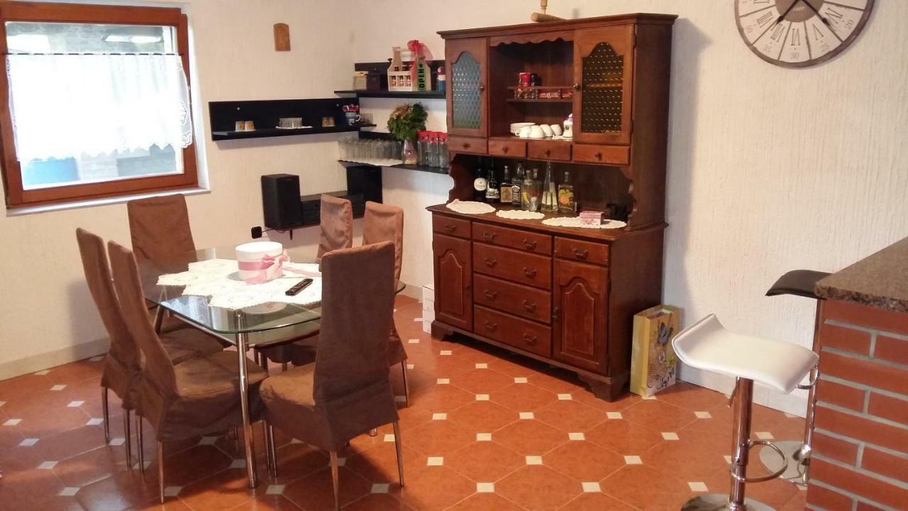 Kuca Za Odmor Stepanicevac 44 Aljmas Экстерьер фото